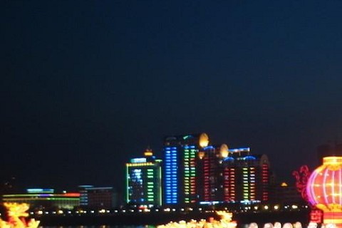 淘宝定位保拉因 于队低持影